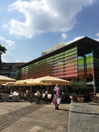 Cafe und Bar Celona